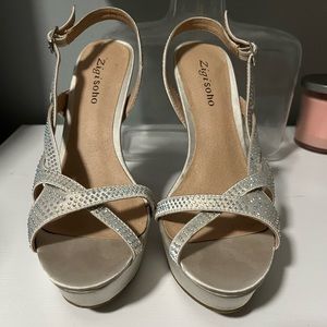 Zigi soho heels. Size 8